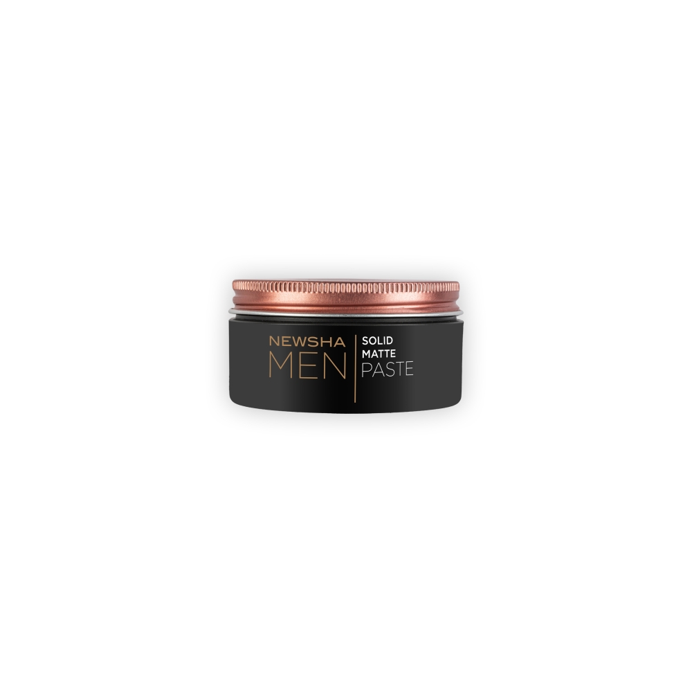 Matte Stylingpaste für Männer von NEWSHA MEN. Solid Matte Paste für starken Halt und ein mattes Finish beim Männer-Styling.