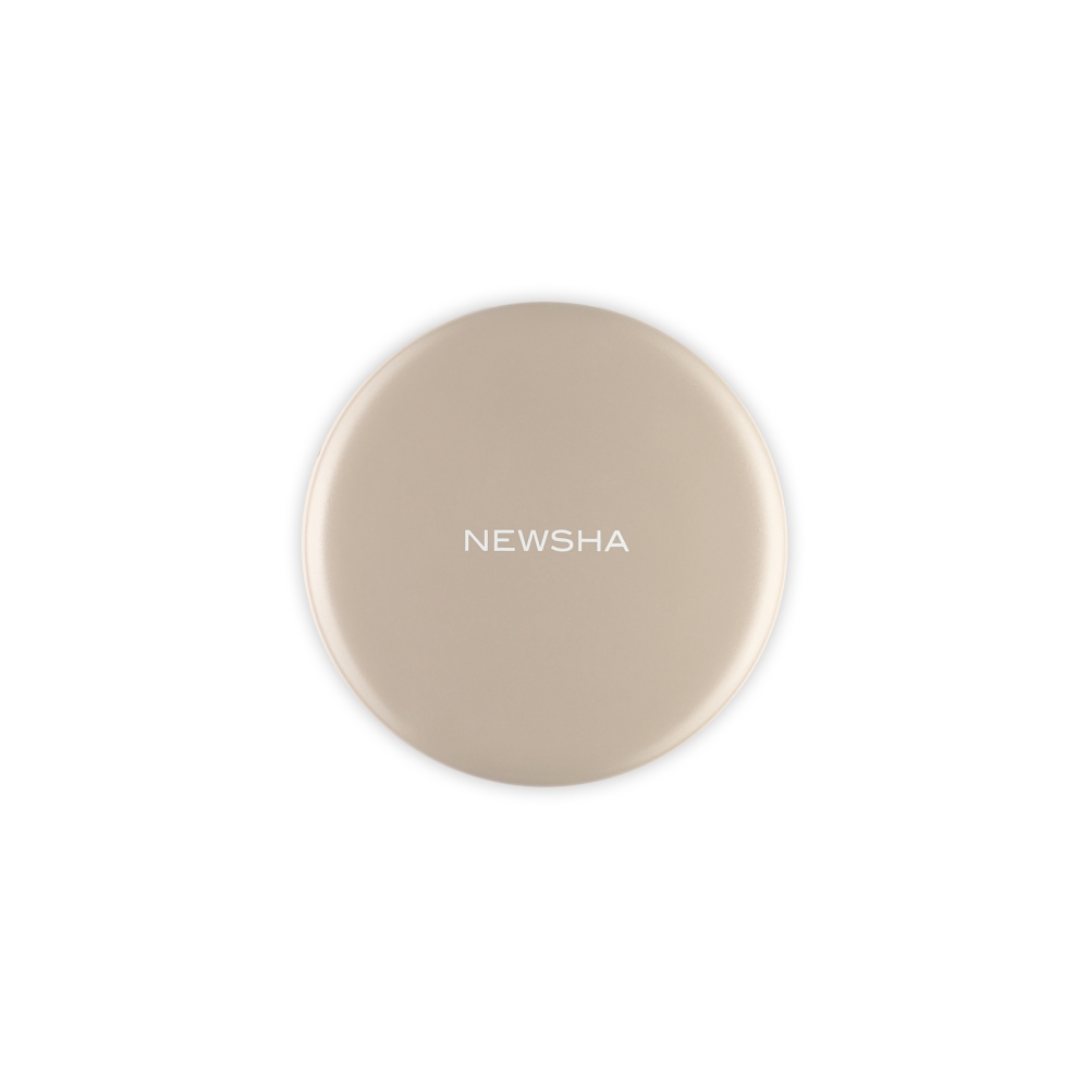 Aufladbarer Kompaktspiegel mit LED-Beleuchtung. Eleganter Beauty-Spiegel von NEWSHA als praktisches Accessoire für unterwegs.