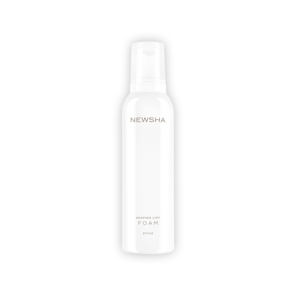 Volumen-Schaumfestiger für Ansatzlifting und flexible Stylings. Shaping Lift Foam von NEWSHA verleiht dem Haar sichtbar mehr Fülle, Standkraft und leichten Halt - ideal für dynamische Looks mit natürlichem Haargefühl.