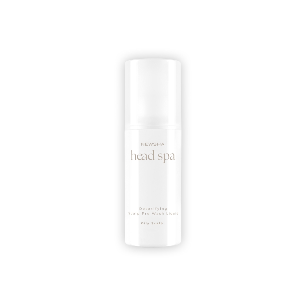 Tiefenreinigendes Pre Wash für eine frische, ausgeglichene Kopfhaut. Das Detoxifying Scalp Pre Wash Liquid von NEWSHA entfernt überschüssigen Talg, Stylingrückstände und Ablagerungen und bereitet die Kopfhaut optimal auf die anschließende Haarwäsche vor.